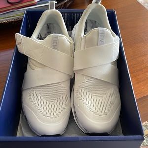 TIEM spin shoes new with box